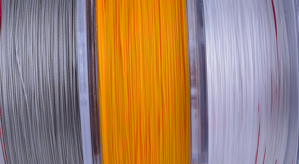 Polyethylene yarn for braided lines and PE filament uses